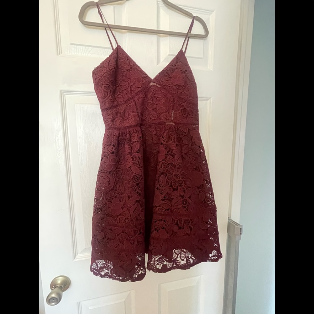 BB DAKOTA Women's Sutton Fit N Flare Lace Dress NW